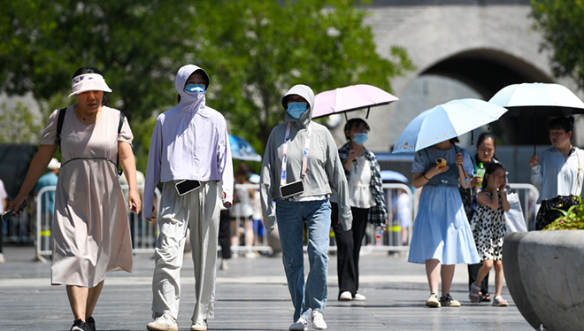 需做好防范！福建多地持续高温 局部可达40℃