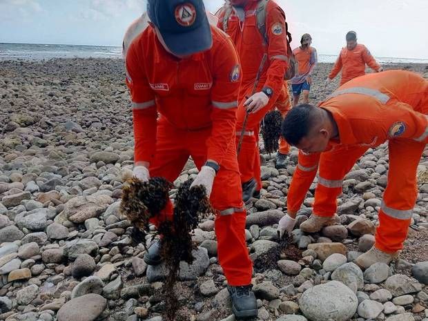 菲律宾燃油泄漏事故影响持续增大 可能影响当地居民健康