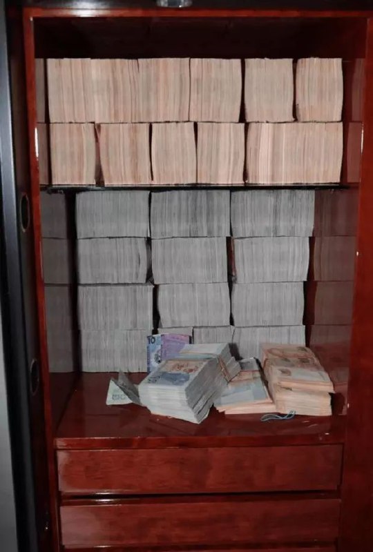 3名中国人涉新加坡10亿新元伪造文件洗钱案被抓！详情披露