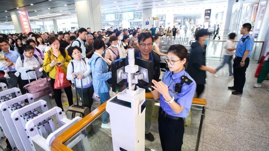 6月9日全国铁路预计发送旅客1260万人次 计划加开旅客列车514列