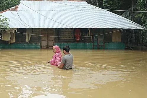 孟加拉国洪灾已致54人死亡