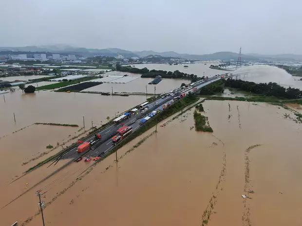 印度喜马偕尔邦暴雨死亡人数增至71人