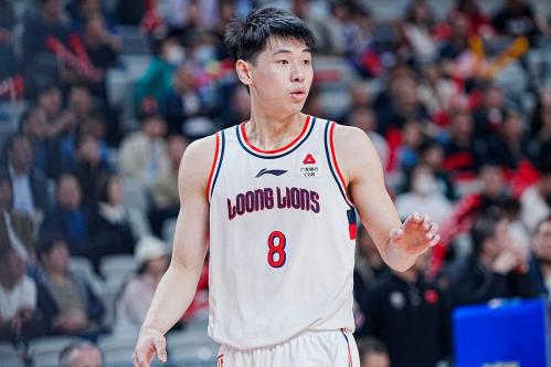 追逐梦想！崔永熙报名参加2024NBA选秀