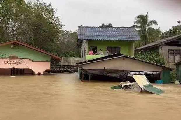 秘鲁宣布全国66个地区因暴雨进入紧急状态