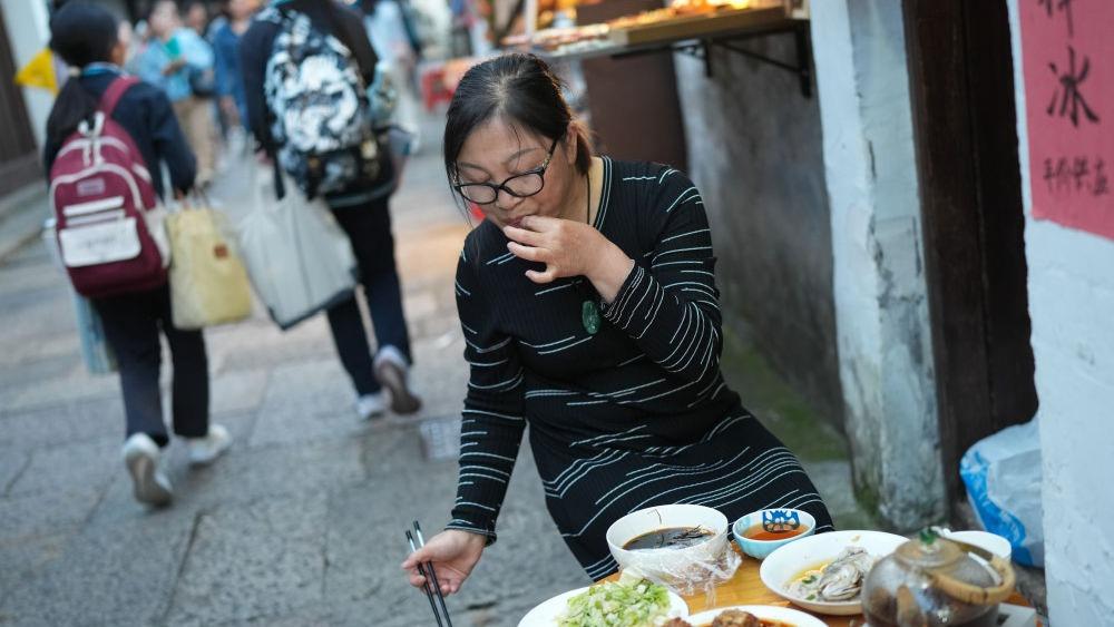 文化中国行｜留住烟火味 激发新活力——看绍兴仓桥直街保护传承