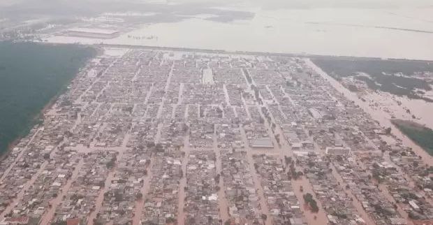 暴雨致巴西南里奥格兰德州多个监狱被困