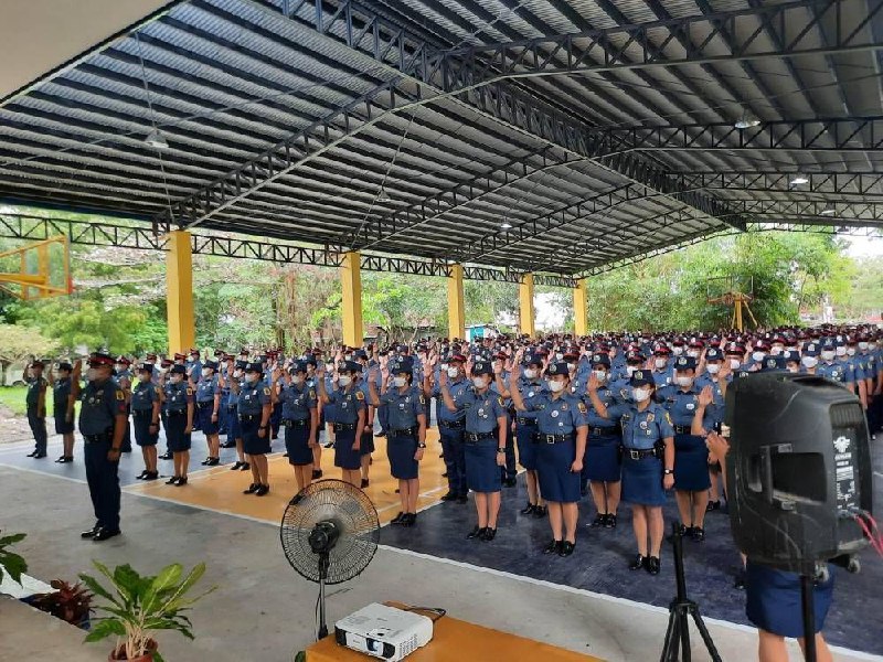 菲律宾帕赛市(Pasay)警方近日逮捕五名据称是知名抢劫团伙的成员