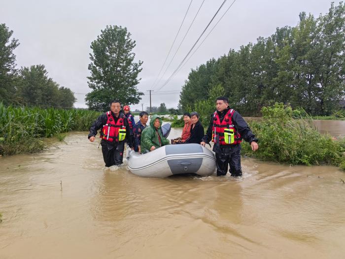 河南连续升级暴雨预警 防汛进入关键期