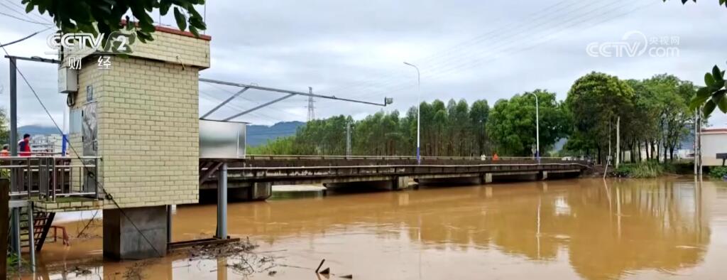 相关部门启动防汛应急响应 南方多地多部门采取措施及时应对汛情