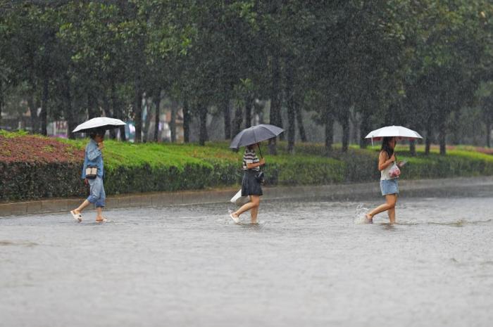 安徽淮河以南7月2日仍有较强降水 3日后雨带北抬到淮河以北地区